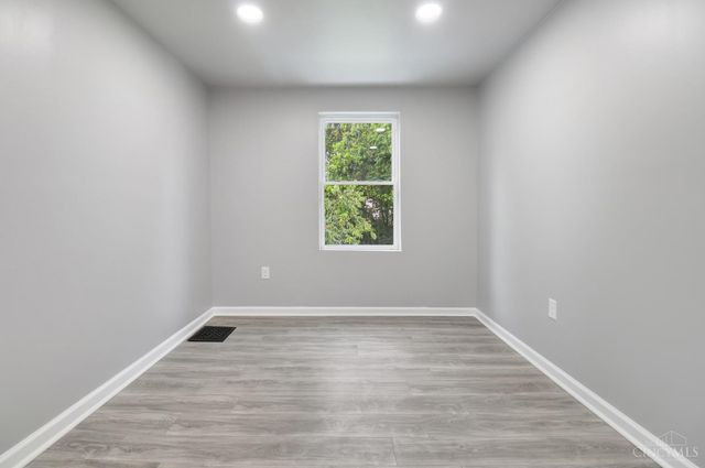 6961 La Boiteaux Avenue, North College Hill, OH 45223