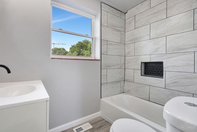 6961 La Boiteaux Avenue, North College Hill, OH 45223