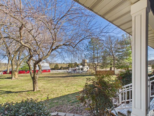 15434 Highway H, Cabool, MO 65689