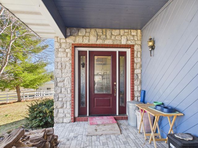 15434 Highway H, Cabool, MO 65689