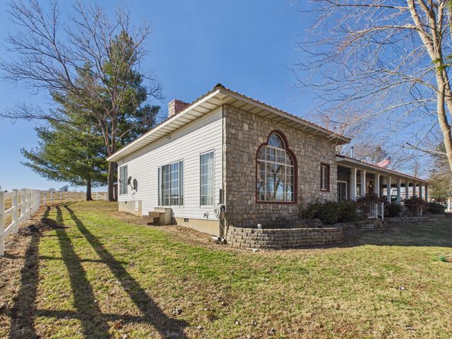 15434 Highway H, Cabool, MO 65689