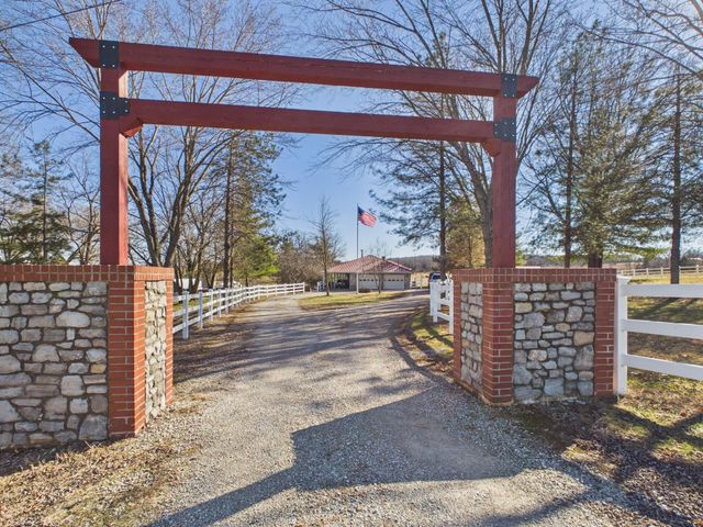 15434 Highway H, Cabool, MO 65689