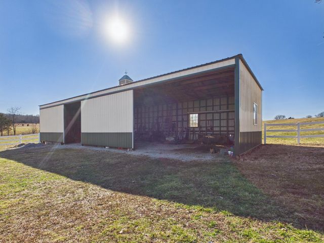 15434 Highway H, Cabool, MO 65689