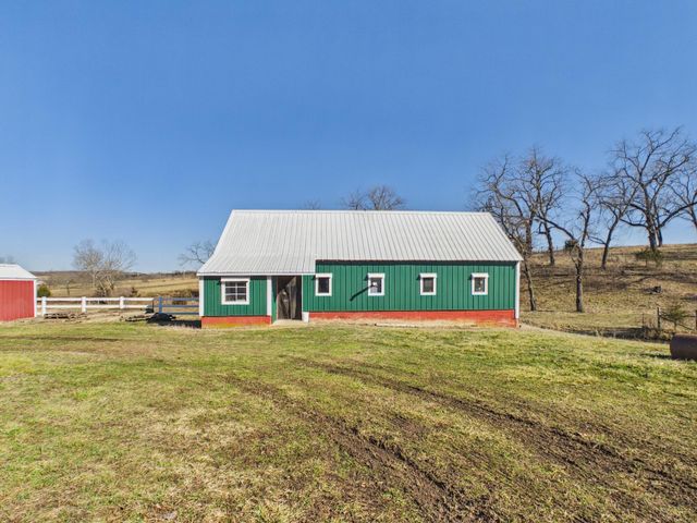 15434 Highway H, Cabool, MO 65689