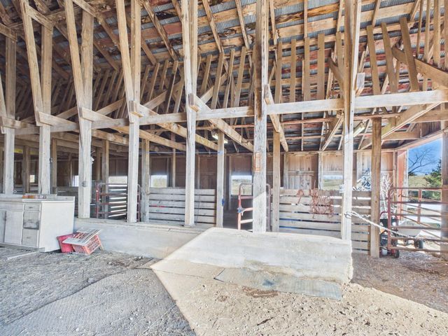 15434 Highway H, Cabool, MO 65689