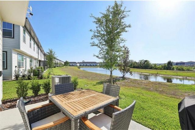 646 LONGBOAT DRIVE 646, Davenport, FL 33896