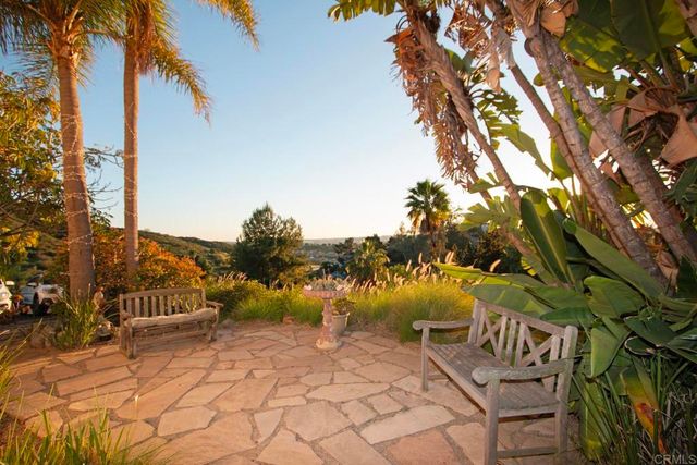 1330 Sugarbush Drive, Vista, CA 92084