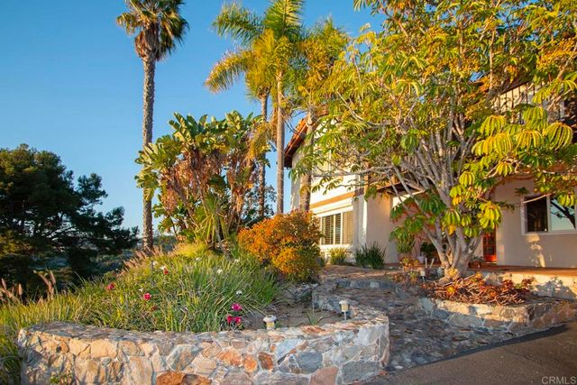 1330 Sugarbush Drive, Vista, CA 92084