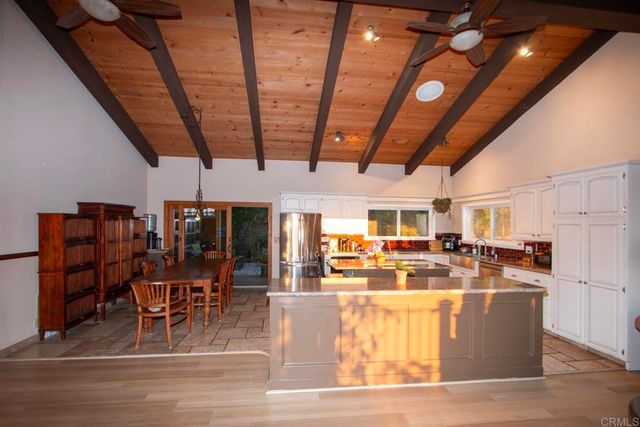 1330 Sugarbush Drive, Vista, CA 92084