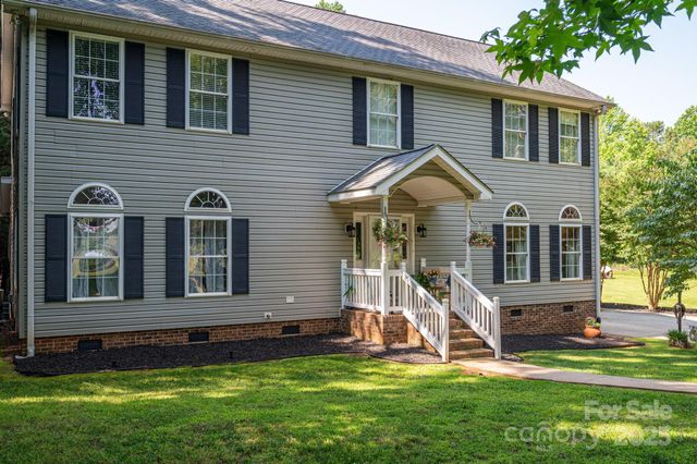 1575 Lewis Farm Road, Kings Mountain, NC 28086