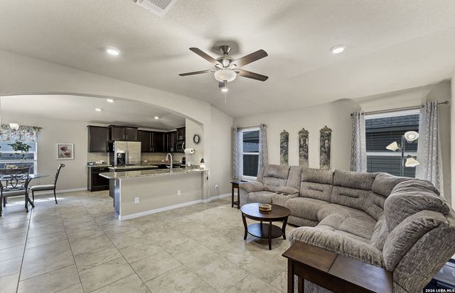 962 Pumpkin Ridge, New Braunfels, TX 78130