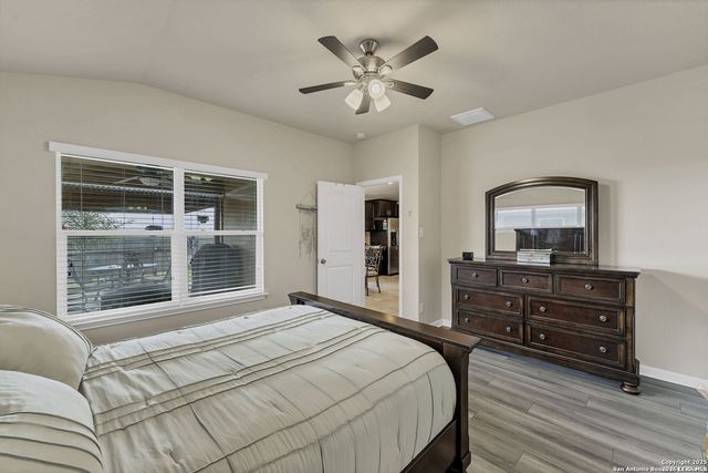 962 Pumpkin Ridge, New Braunfels, TX 78130