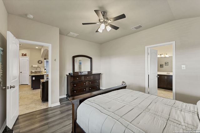 962 Pumpkin Ridge, New Braunfels, TX 78130