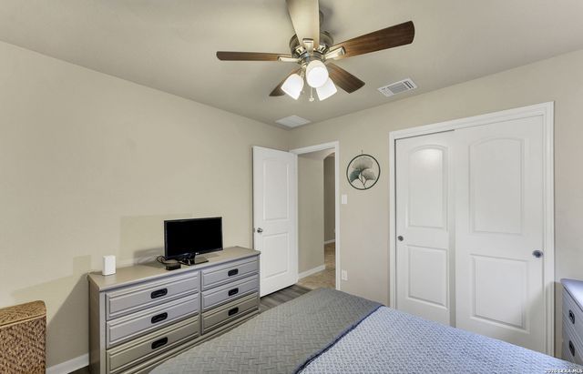 962 Pumpkin Ridge, New Braunfels, TX 78130