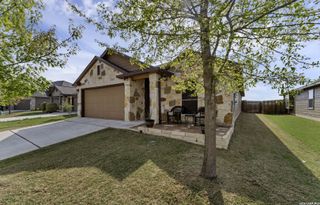 962 Pumpkin Ridge, New Braunfels, TX 78130