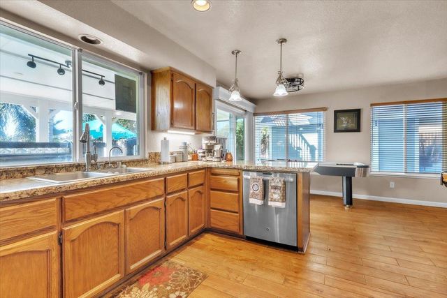 4138 Pearl Wood Way, Antelope, CA 95843