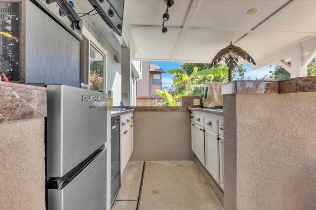 4138 Pearl Wood Way, Antelope, CA 95843