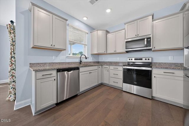 86 Bluebell Street, Angier, NC 27501