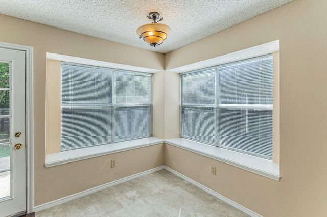 4500 Fargo Drive, Grand Prairie, TX 75052