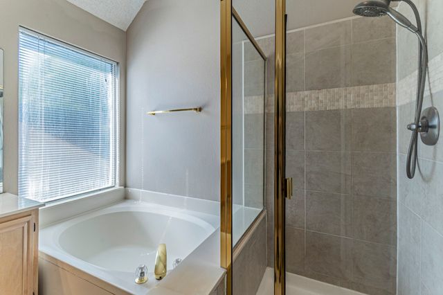 4500 Fargo Drive, Grand Prairie, TX 75052