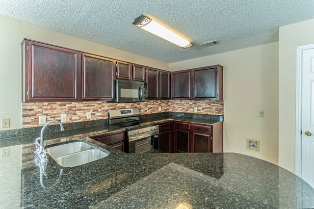 4500 Fargo Drive, Grand Prairie, TX 75052