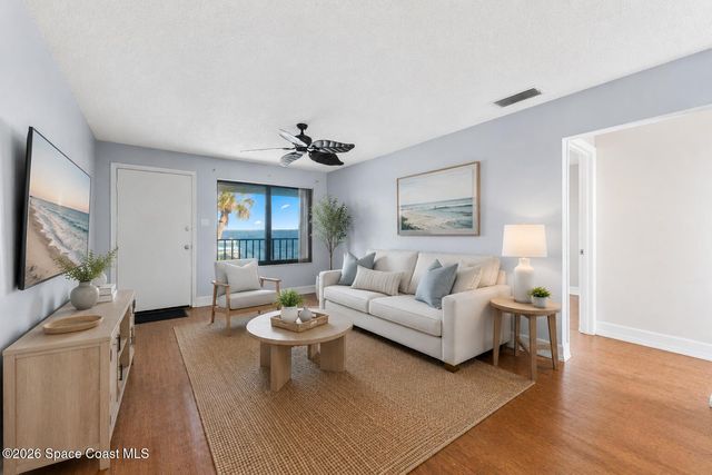 3100 S Atlantic Avenue 203, Cocoa Beach, FL 32931
