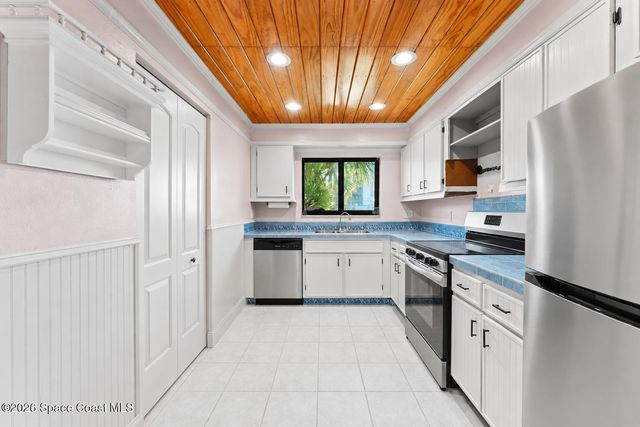 3100 S Atlantic Avenue 203, Cocoa Beach, FL 32931