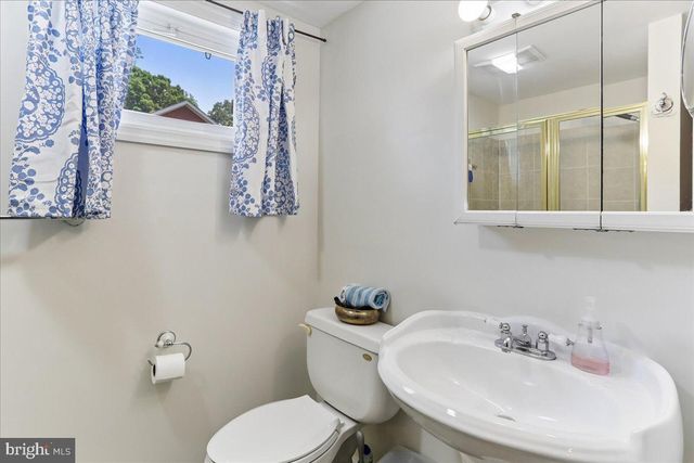 1504 CREST RD, Silver Spring, MD 20902