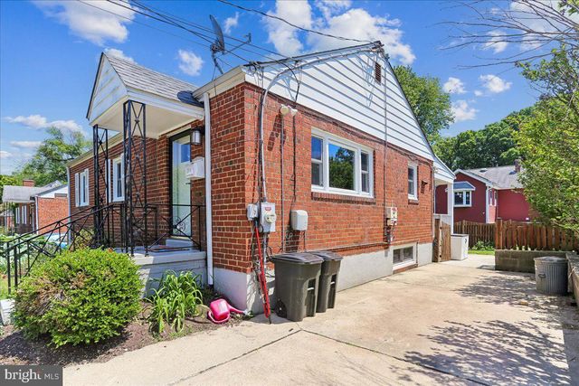 1504 CREST RD, Silver Spring, MD 20902