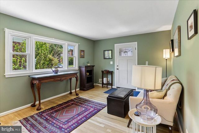 1504 CREST RD, Silver Spring, MD 20902