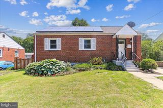 1504 CREST RD, Silver Spring, MD 20902