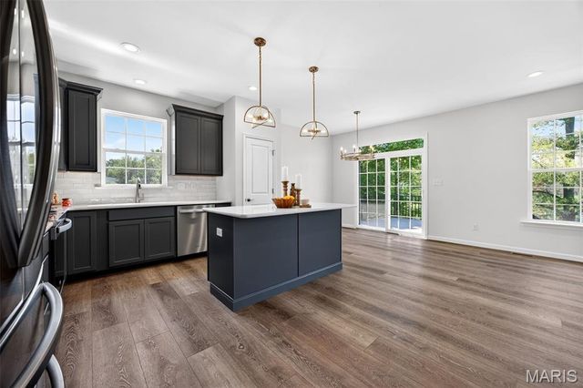104 Quail Bluff Court, Wentzville, MO 63385
