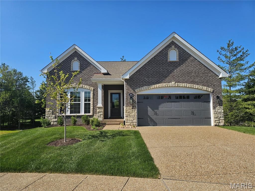 104 Quail Bluff Court, Wentzville, MO 63385