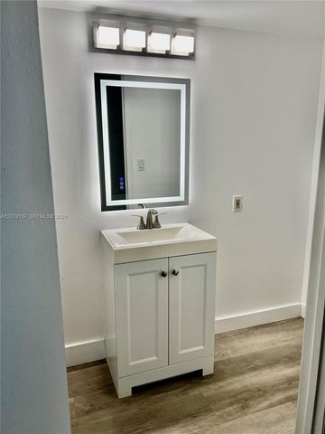 540 Brickell Key Drive 218, Miami, FL 33131