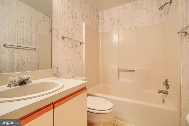 8321 CROOKED PINE CT, Gaithersburg, MD 20877