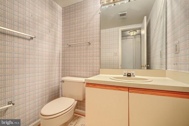 8321 CROOKED PINE CT, Gaithersburg, MD 20877