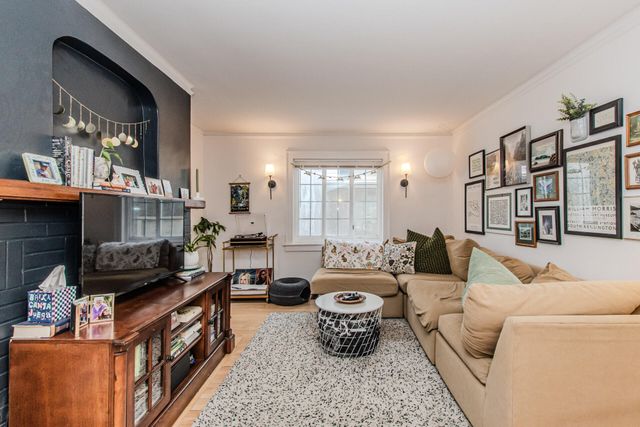 1324 Wells Street, Ann Arbor, MI 48104