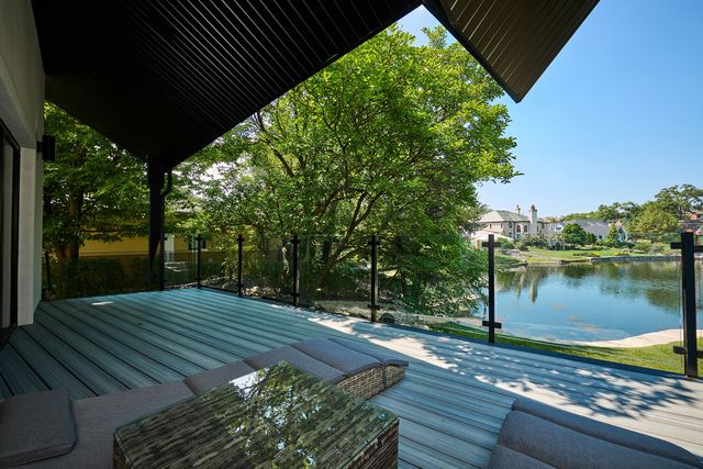 111 MURPHY LAKE Road, Park Ridge, IL 60068