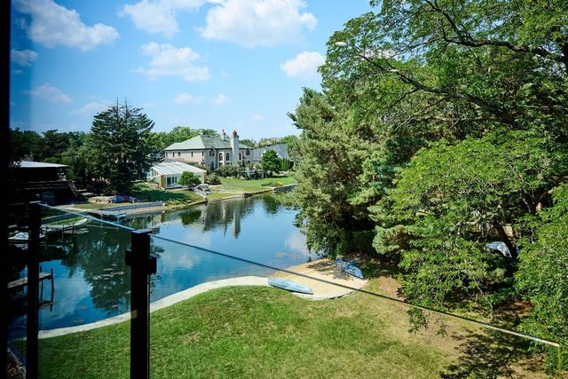 111 MURPHY LAKE Road, Park Ridge, IL 60068