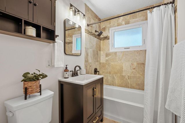 1644 Oregon Avenue S, Saint Louis Park, MN 55426