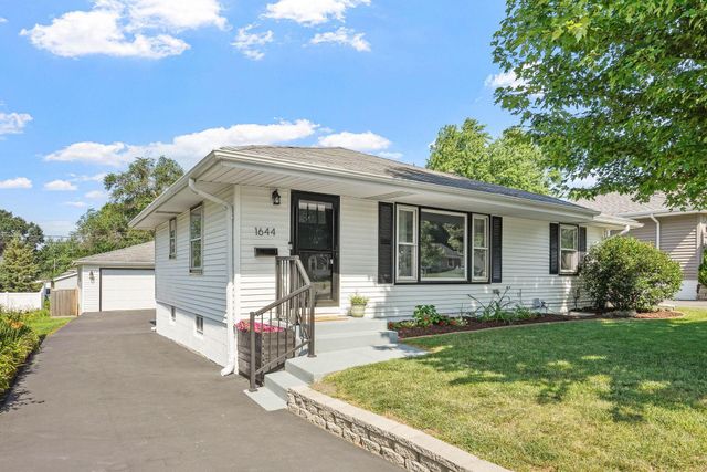 1644 Oregon Avenue S, Saint Louis Park, MN 55426