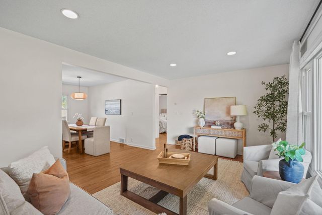 1644 Oregon Avenue S, Saint Louis Park, MN 55426