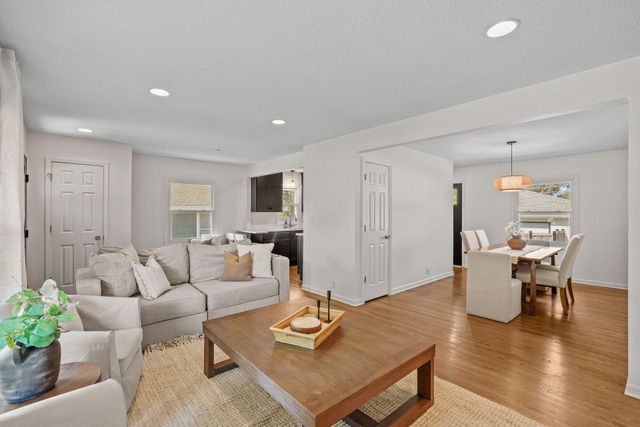 1644 Oregon Avenue S, Saint Louis Park, MN 55426