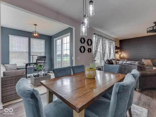 526 King Fisher Drive, Brownsburg, IN 46112