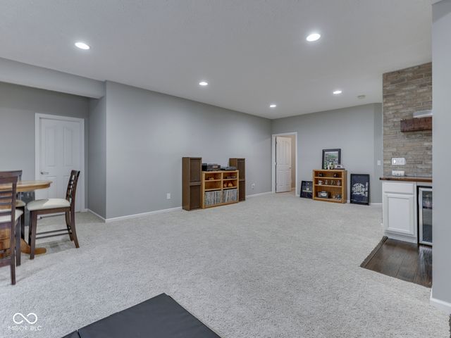526 King Fisher Drive, Brownsburg, IN 46112