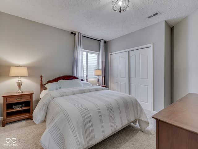 526 King Fisher Drive, Brownsburg, IN 46112