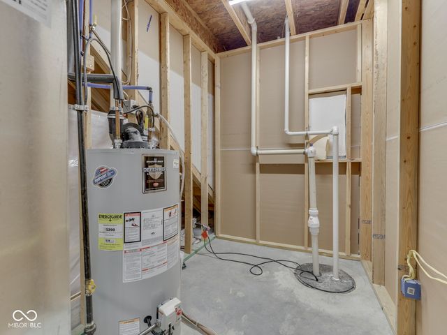 526 King Fisher Drive, Brownsburg, IN 46112