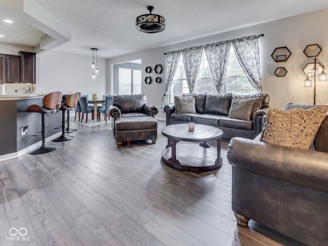 526 King Fisher Drive, Brownsburg, IN 46112