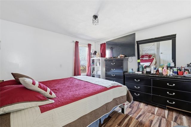 15 gage Street, Providence, RI 02909