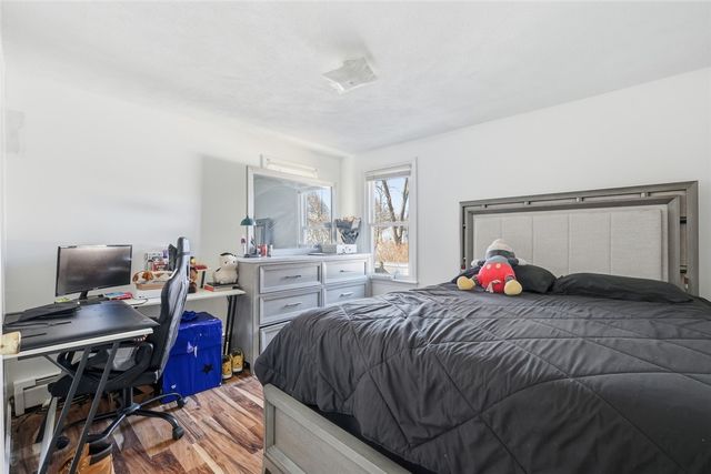 15 gage Street, Providence, RI 02909